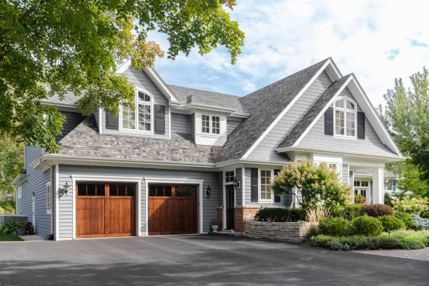 Best Roof Installation  in Martindale, TX